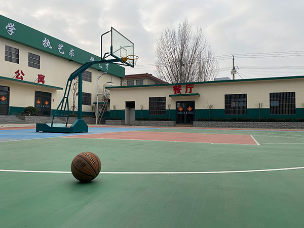 操场